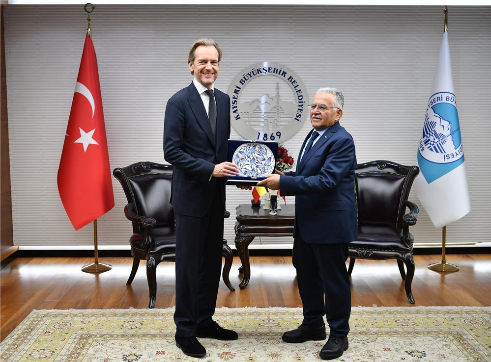 Belçika büyükelçisini ağırlayan Büyükkılıç'tan AB vurgusu