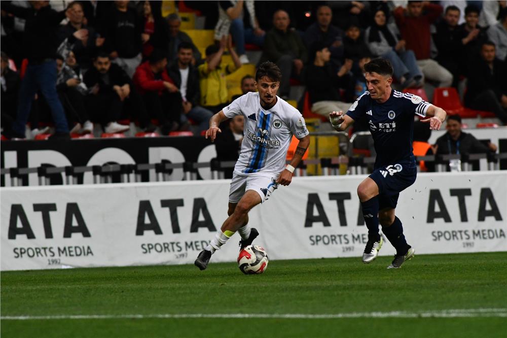 Erciyes 38 FK 2. tura yükseldi: Erciyes 38 FK: 2-Mazıdağı Fosfatspor: 0