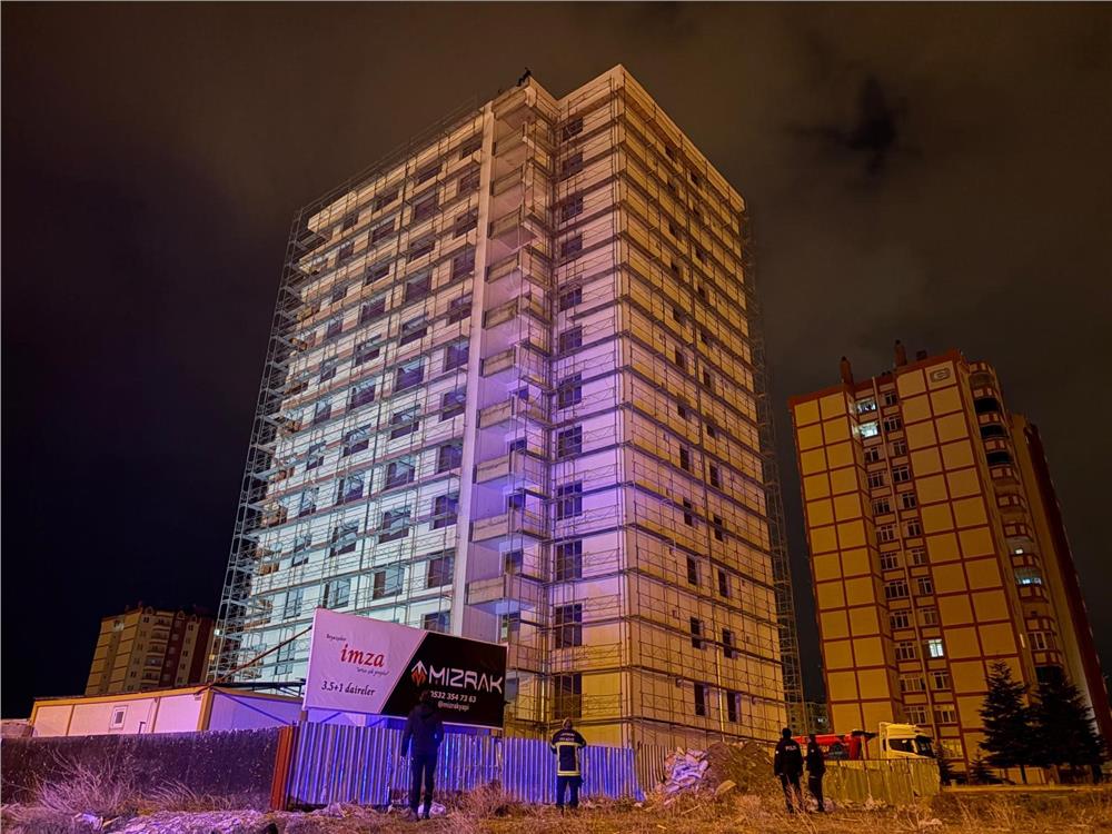 İntihara kalkışan şahsı polis 3 saatte ikna etti