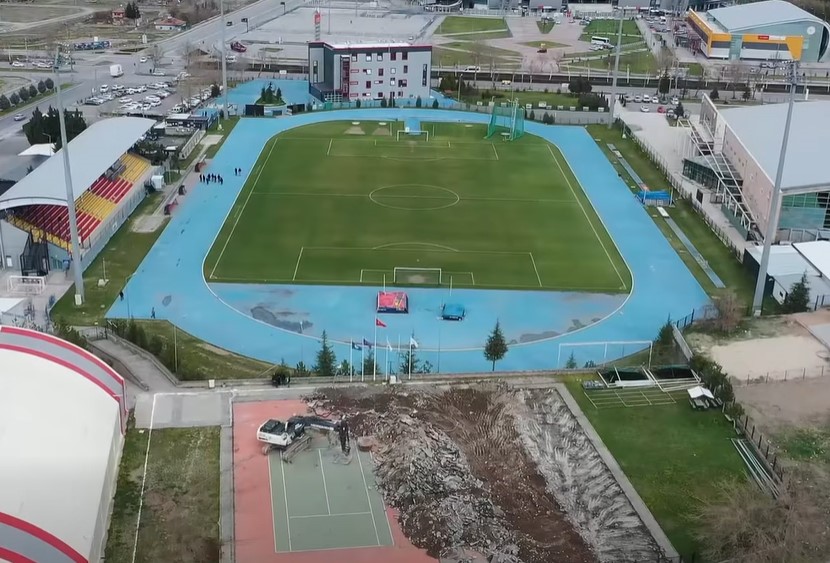 Kayseri’ye yeni kapalı tenis kortları yapılıyor