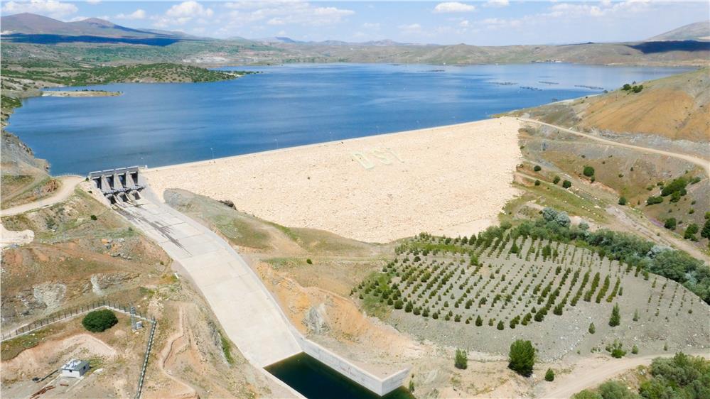 Son 23 yılda Kayseri'de suyun bereketi toprakla buluştu