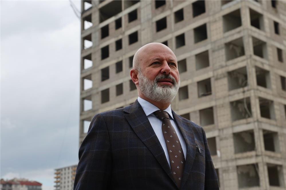 Çolakbayrakdar: Örnek bir mahalle kuruyoruz