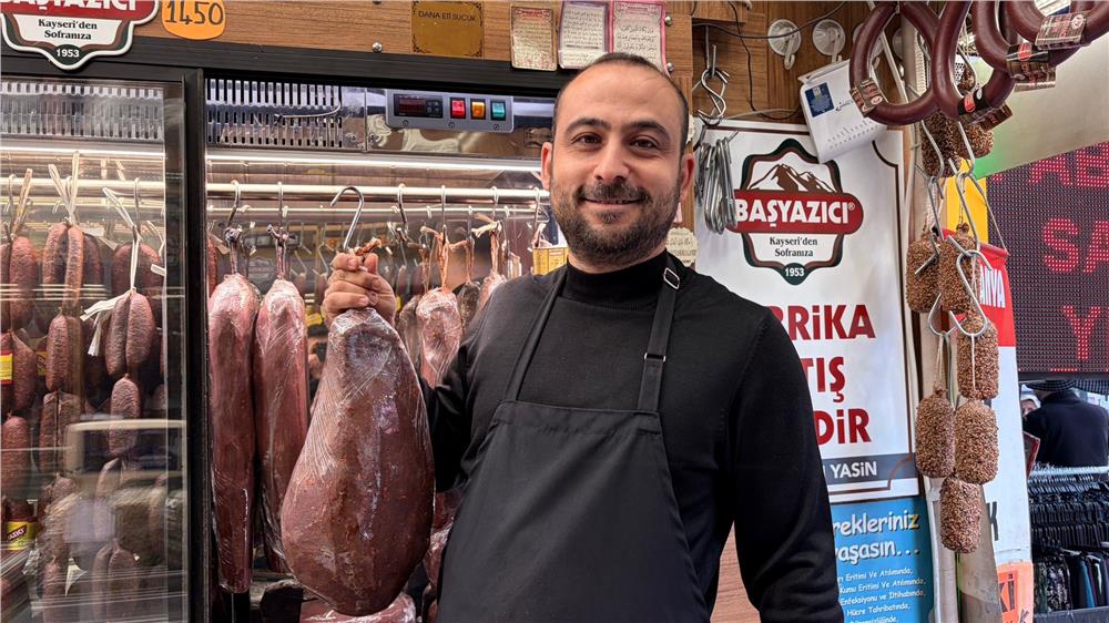 Kastamonu pastırmasını öven şefe Kayserili pastırmacıdan cevap