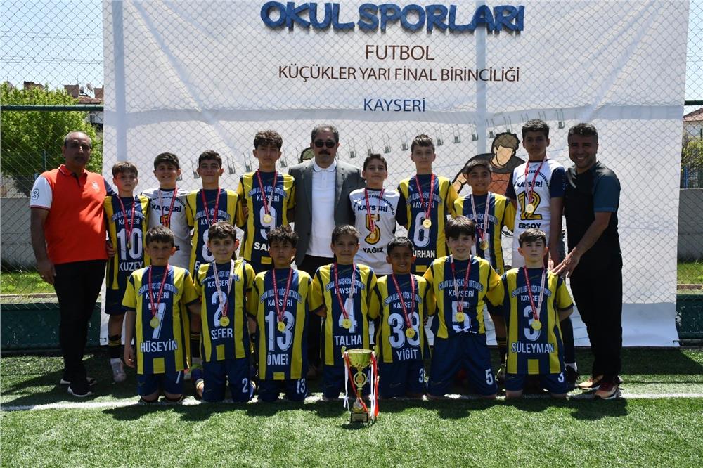 Kayseri Osman Ulubaş Köşk Ortaokulu Türkiye finallerinde