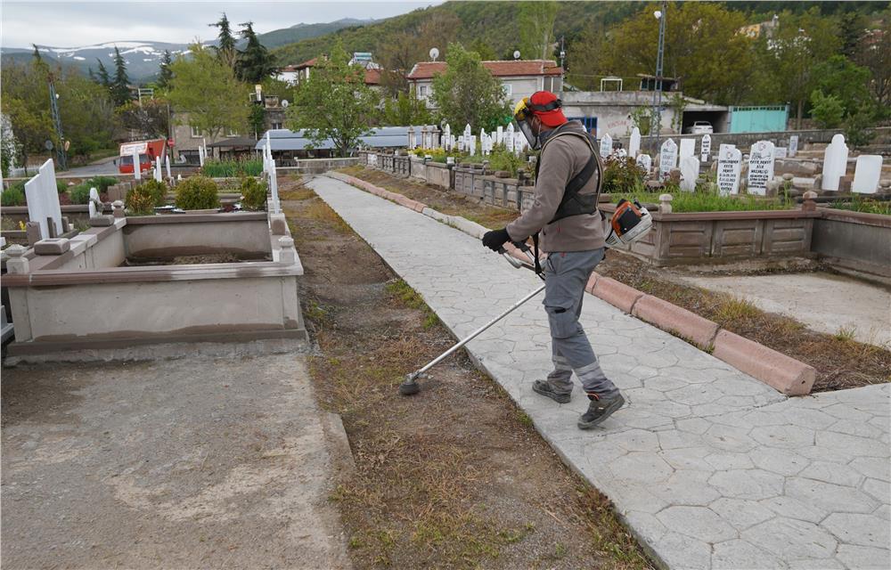 Melikgazi'de mezarlıklar hazırlanıyor