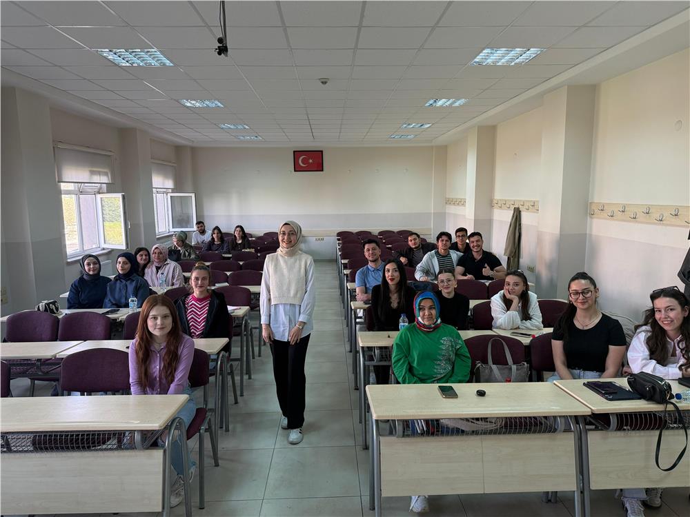 ERÜ'de bir ilk: ‘Yapay Zeka Okuryazarlığı Dersleri’