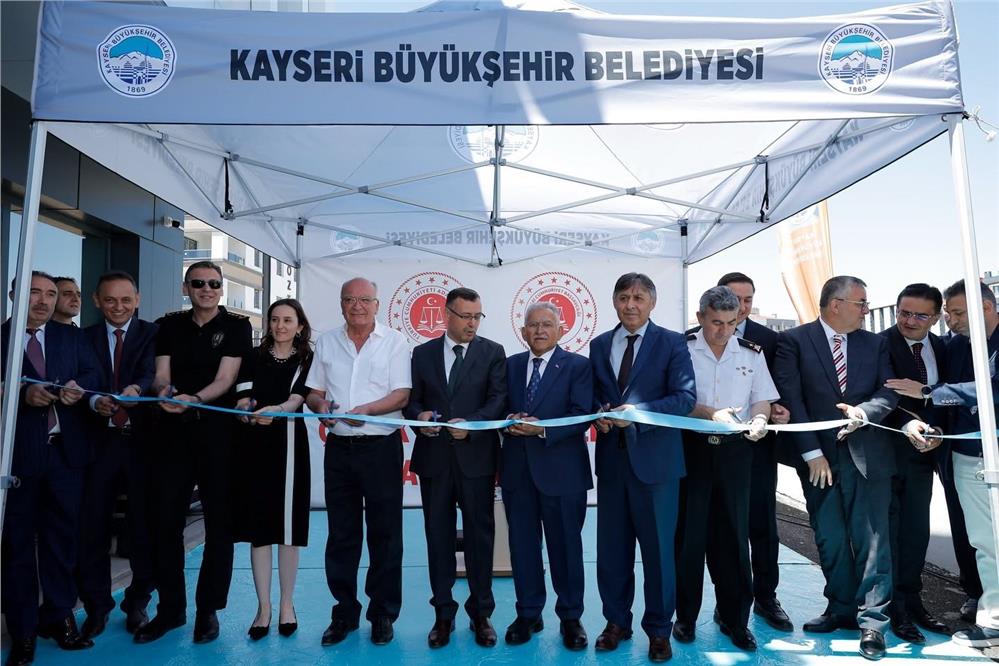 Kayseri'de Çocuk Görüşme Merkezi'nin ikincisi açıldı