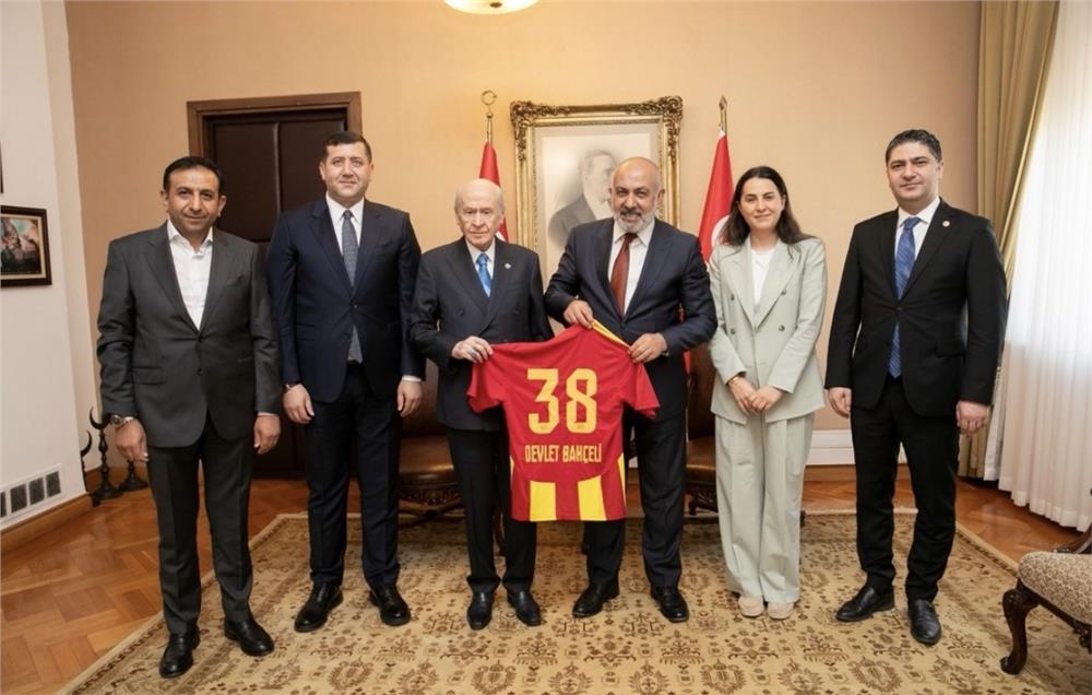 Kayserispor heyetinden MHP Genel Başkanı Bahçeli