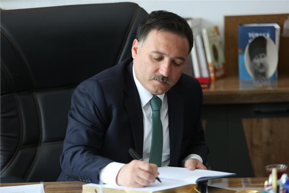 Çiçek: 15 Temmuz 2016 gecesi aziz milletimiz büyük bir destana imza atmıştır
