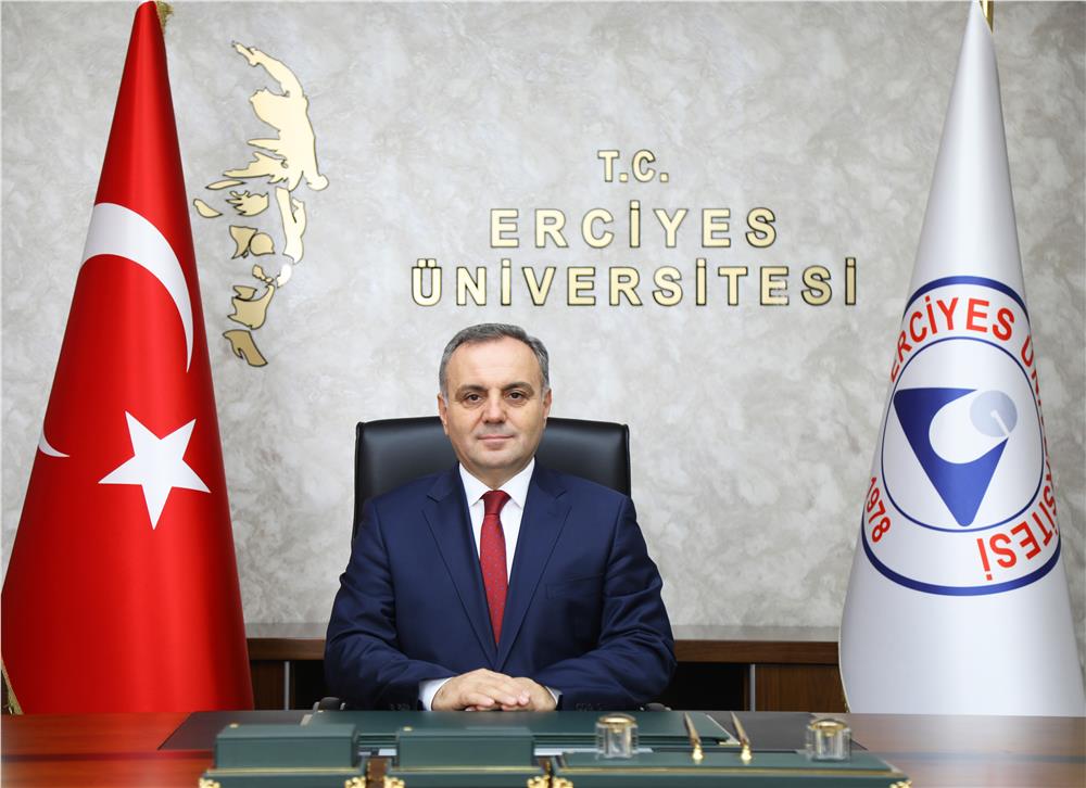 ERÜ Rektörü Prof. Dr. Altun: Milletimiz, sarsılmaz birlik ve beraberliğini tüm dünyaya göstermiştir