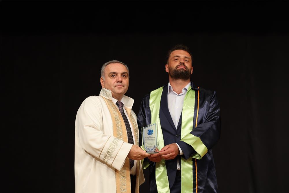 ERÜ Ziraat Fakültesi’nde 15. dönem mezuniyet sevinci