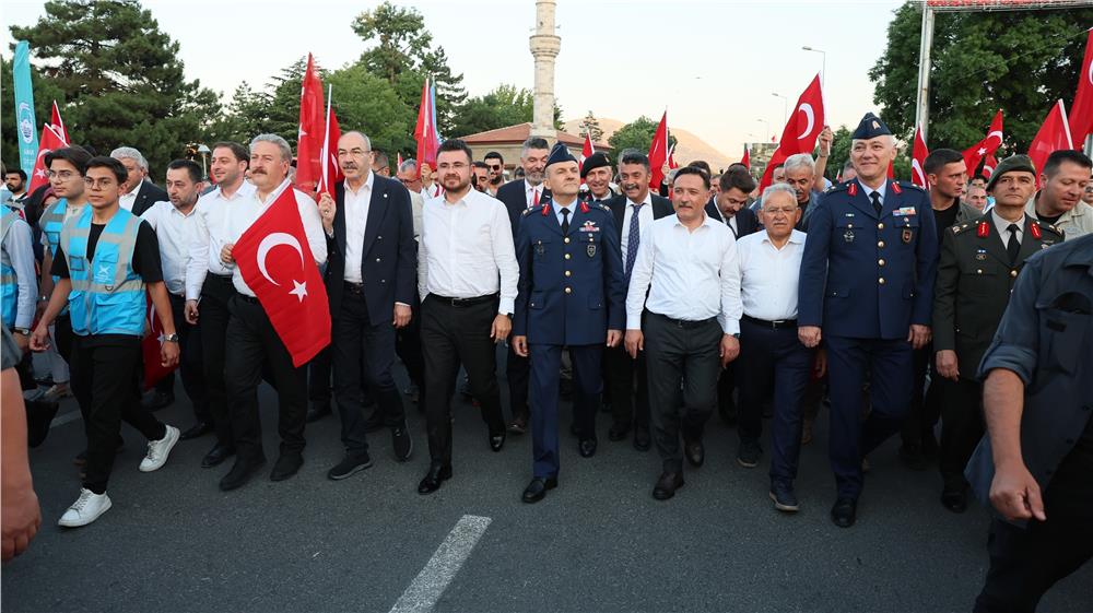 Gülsoy: Milli iradeye sahip çıkmaya devam ediyoruz