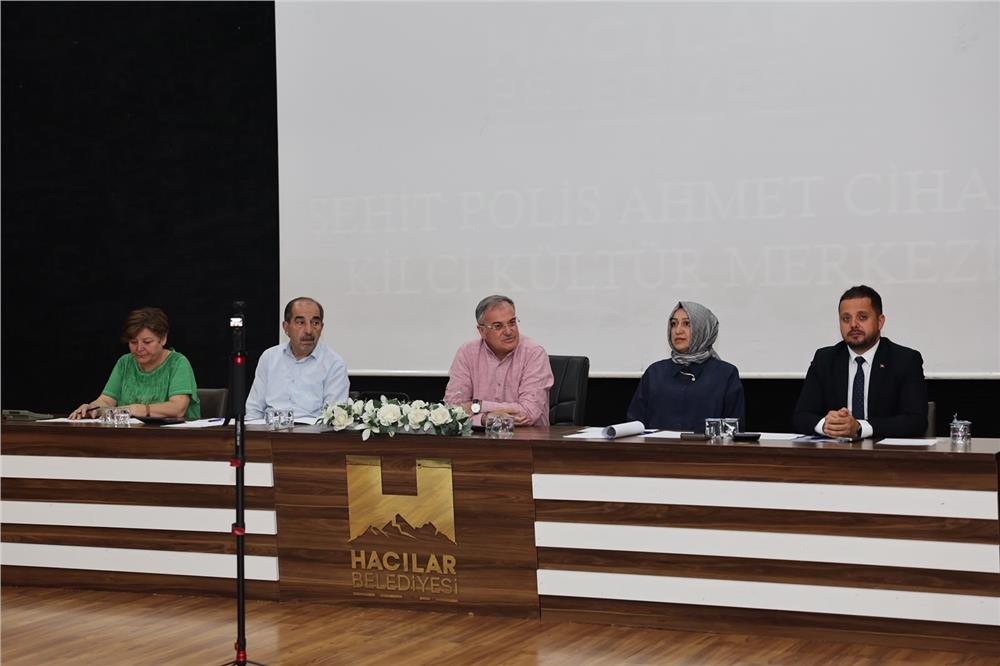 Hacılar'da iş merkezi ihalesinden 12,45 milyon TL gelir
