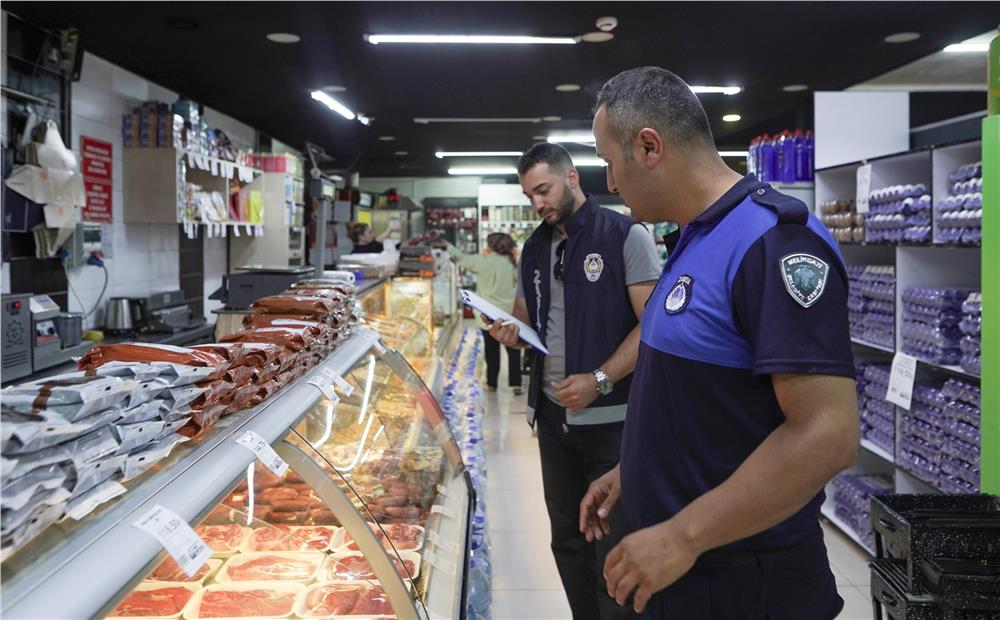 Melikgazi Zabıta’dan marketlerde sıkı denetim