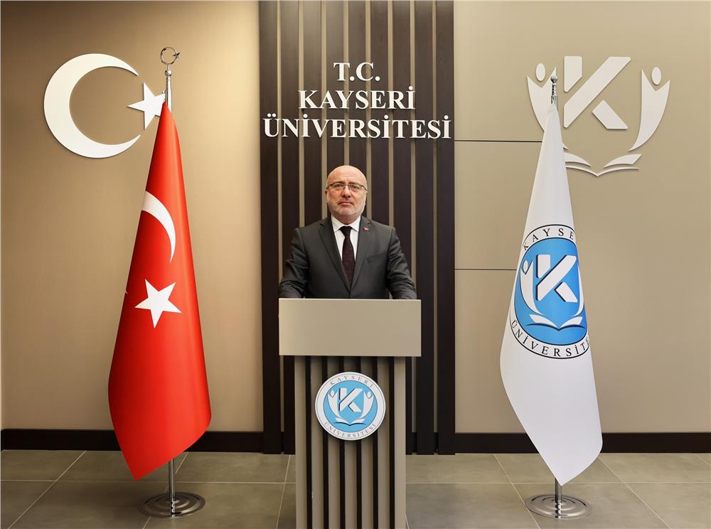 Rektör Karamustafa: Hiçbir düşmana boyun eğmeyen milletimiz; hainlere hak ettikleri dersi vermiştir