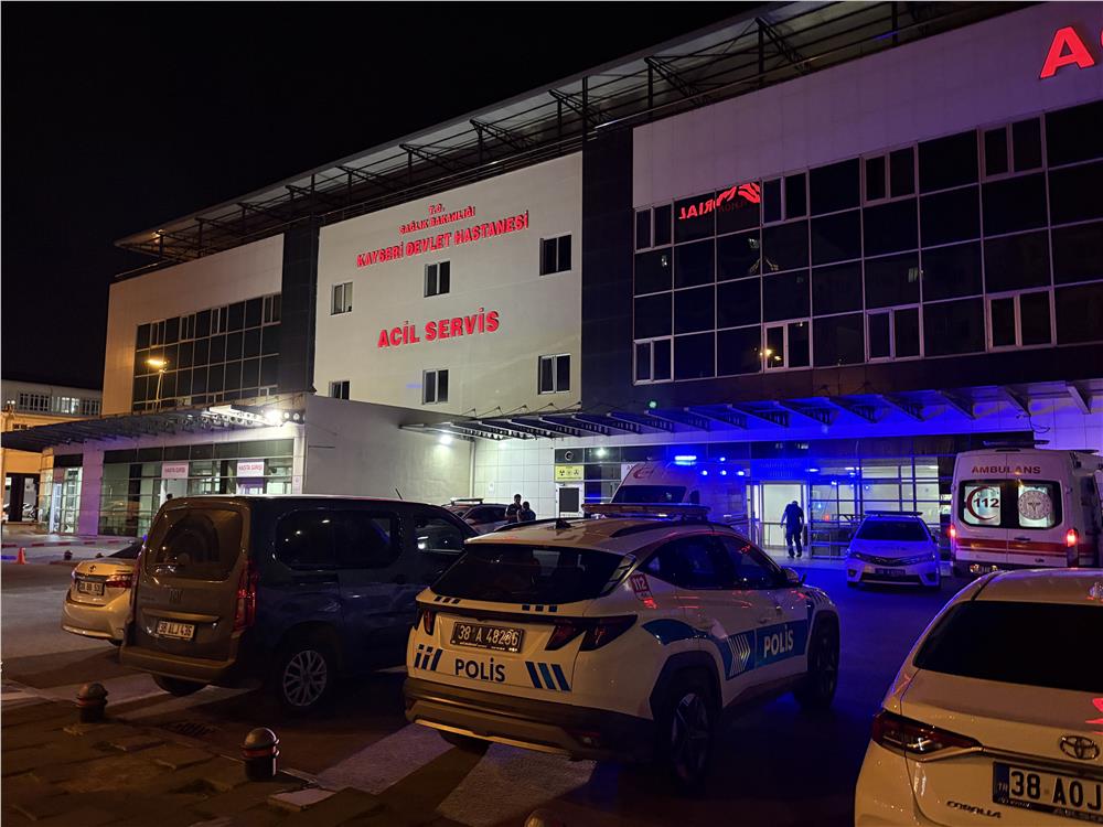 Tabancayla yaraladıkları şahsı hastaneye bırakıp kaçtılar: 1 yaralı