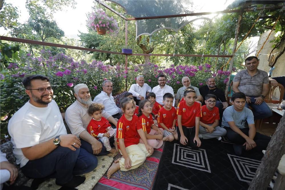 Başkan Büyükkılıç'tan gönül buluşmaları