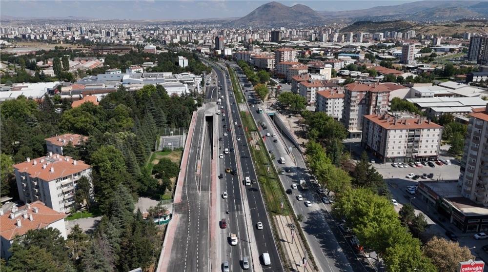 Büyükkılıç: DSİ-Yeni Sanayi Katlı Kavşağı Kayseri’mize hayırlı, uğurlu olsun