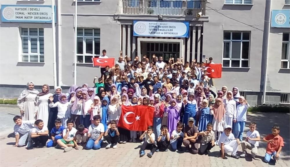 Develi Yaz Kur'an Kursu’nda Veda Hutbesi Okuma Etkinliği düzenlendi