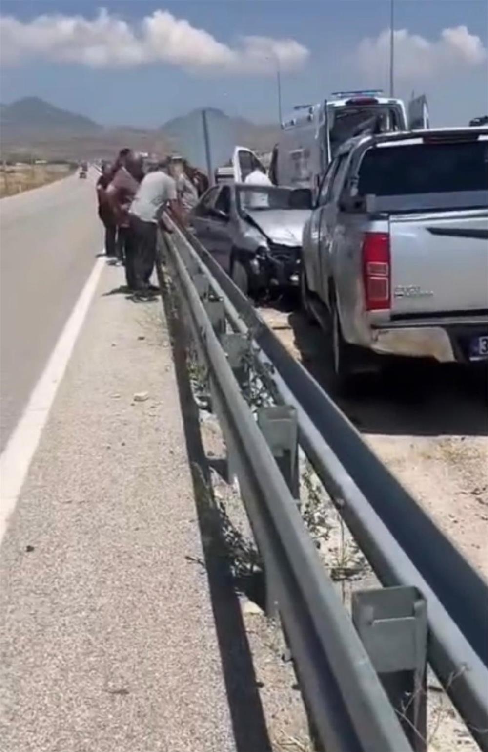 Kayseri’de otomobil ile kamyonet kafa kafaya çarpıştı: 1 ölü