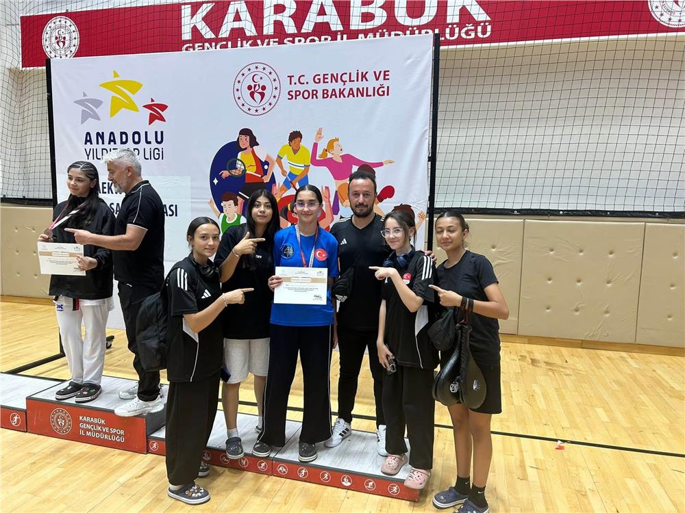 Kayserili Taekwondocular ANALİG Türkiye Şampiyonası