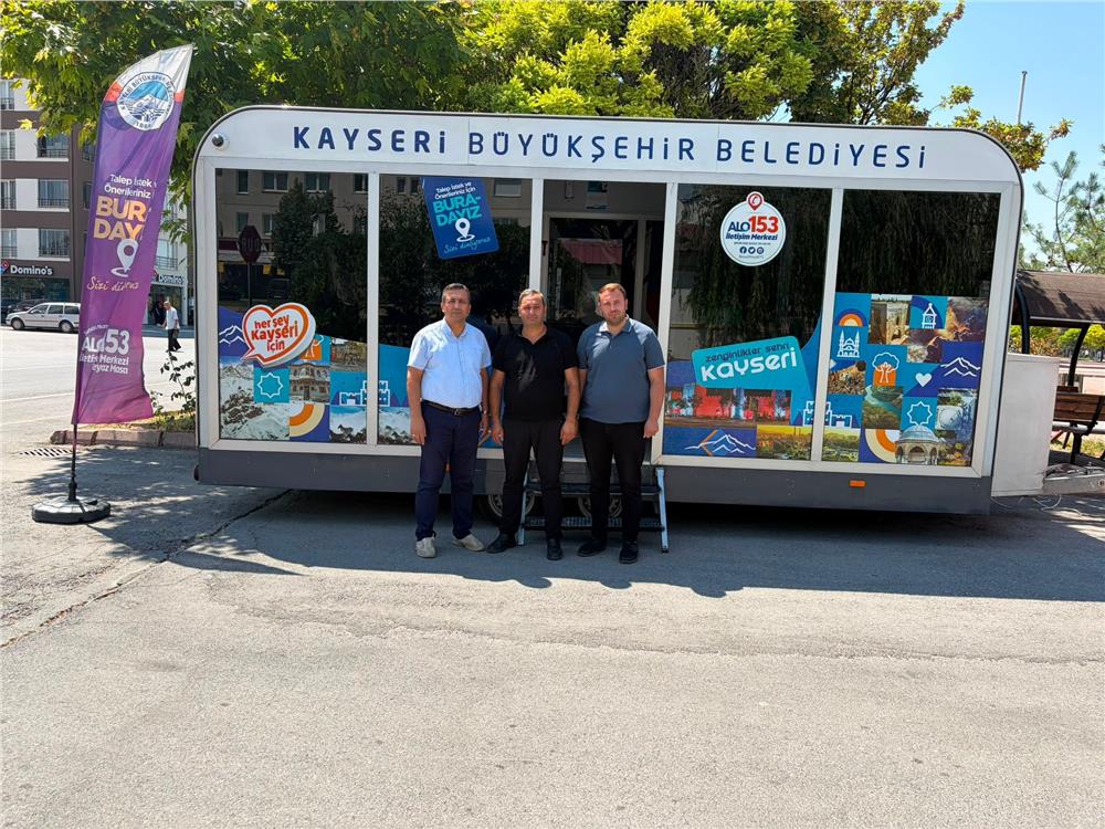 Mobil Beyaz Masa vatandaşın taleplerini dinliyor