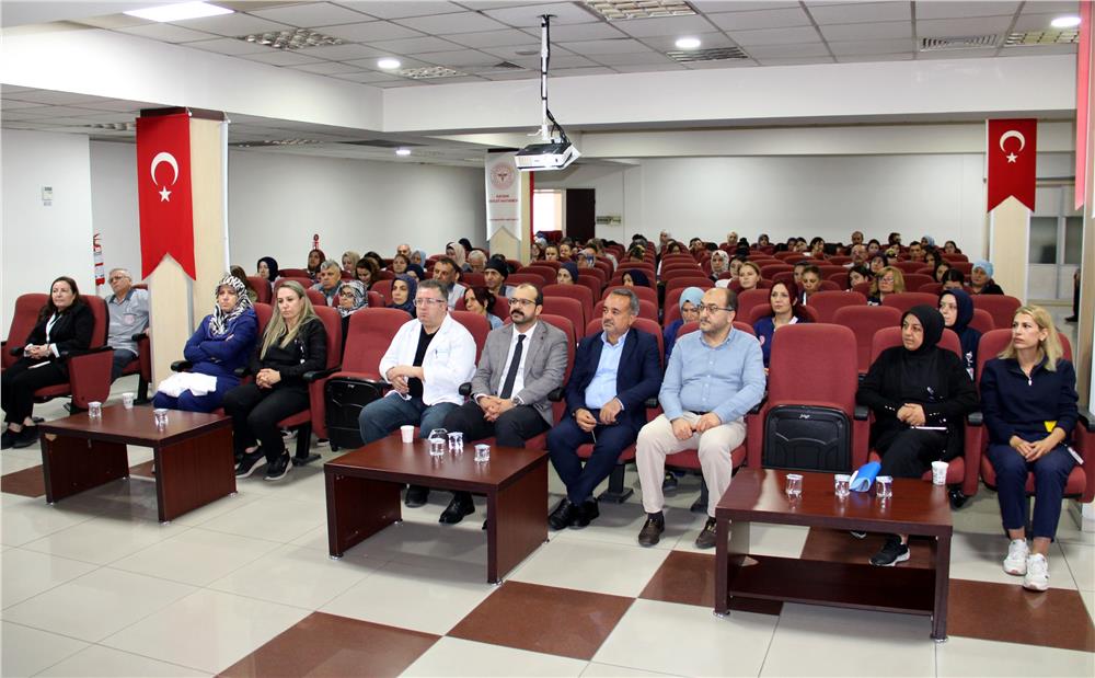 28 Eylül Dünya Kuduz Günü kapsamında eğitim düzenlendi