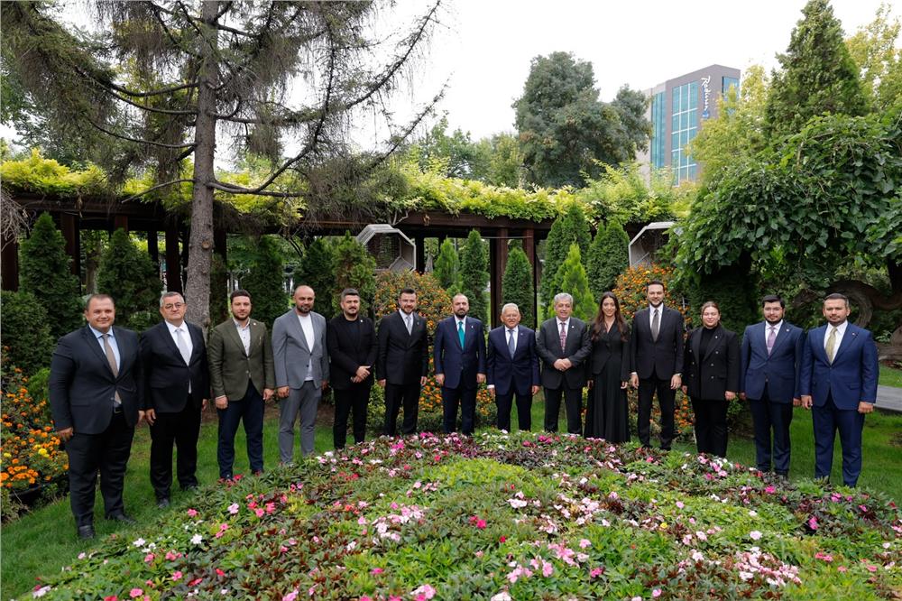 Başkan Büyükkılıç, AK Parti Genel Başkan Yardımcısı Acar