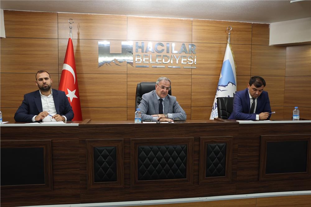 Başkan Özdoğan: Her karar Hacılar'ın geleceği için