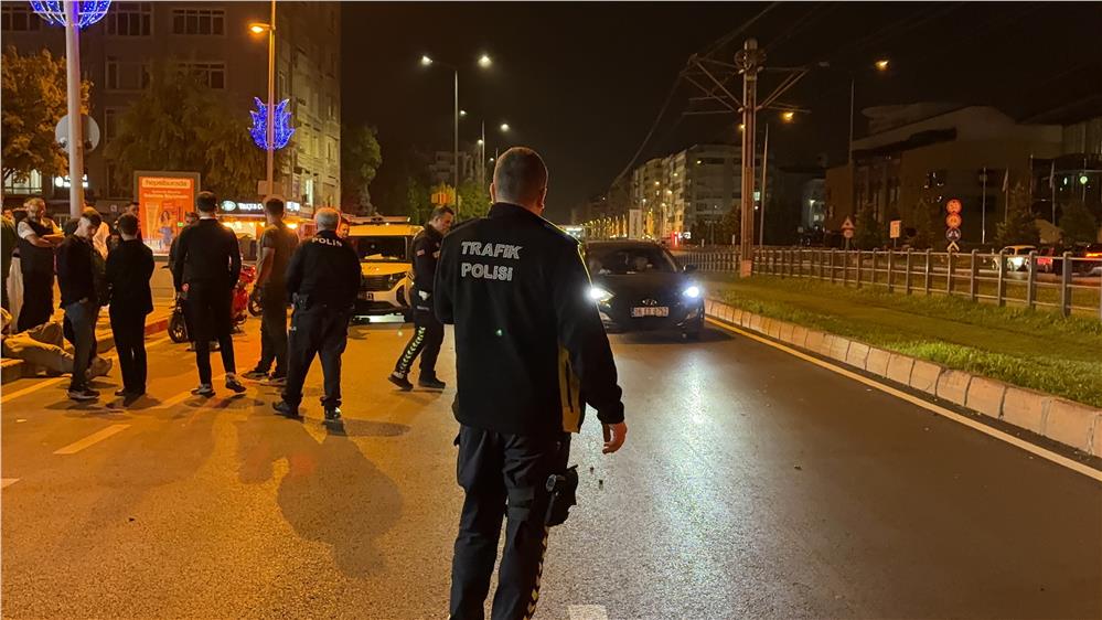 Kayseri'de motosiklet yolun karşısına geçmeye çalışan çocuğa çarptı: 2'si ağır, 3 yaralı