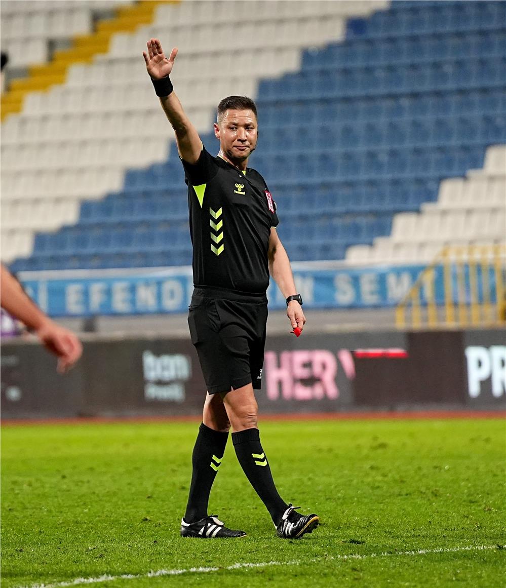 Kayserispor - İstanbulspor maçını Turgut Doman yönetecek