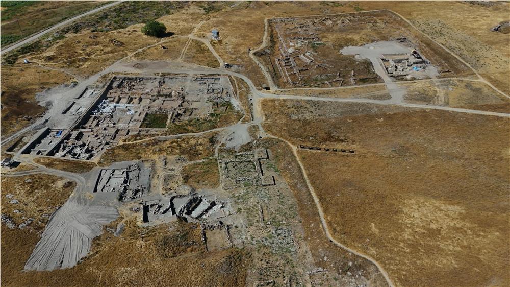 Cumhuriyet tarihinin en uzun soluklu kazısında bir ilk: Mozaikli yapı bulundu