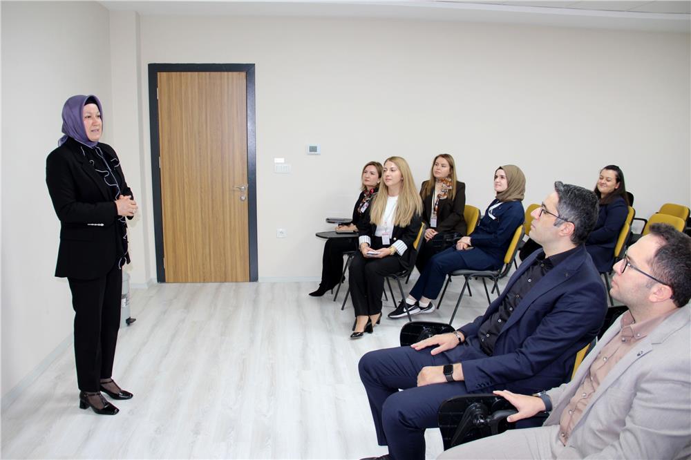 Kayseri Devlet Hastanesi'nde Palyatif Bakım Hemşireliği Sertifikalı Eğitim Programı başladı
