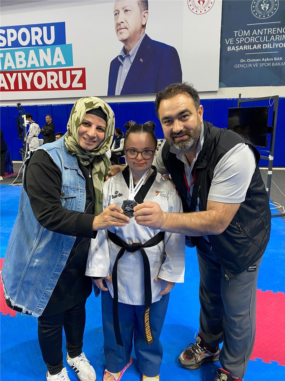 Kayserili sporcu Büşra Yolun