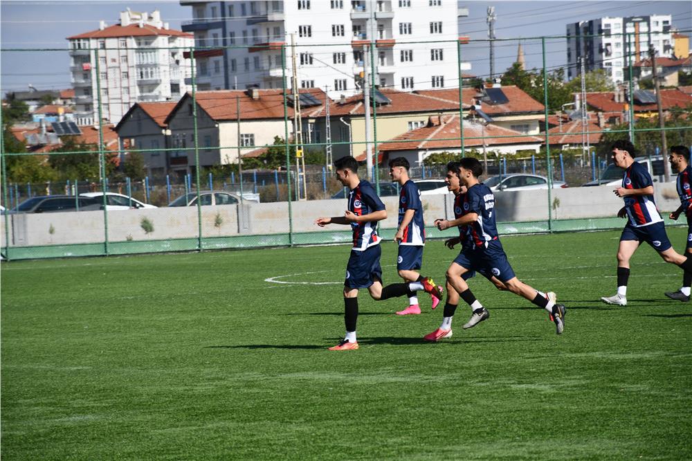 Sezonun ilk golü Bozüslü’den